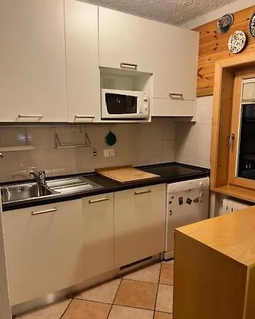 Valle Casa 4 * ليفينو